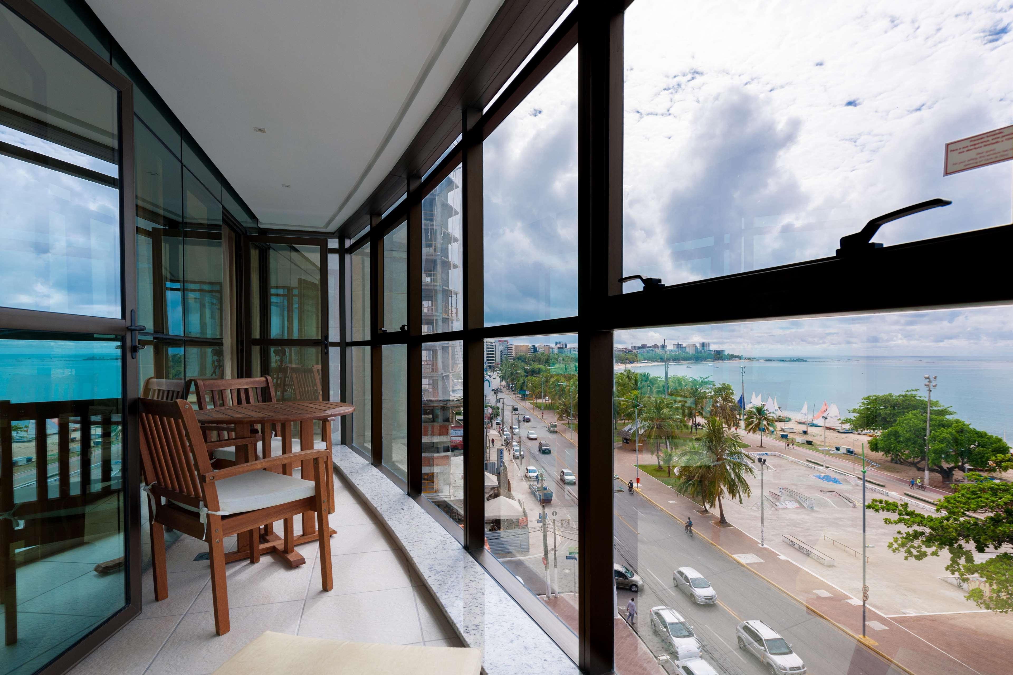 Best Western Premier Maceio Exteriör bild A balcony