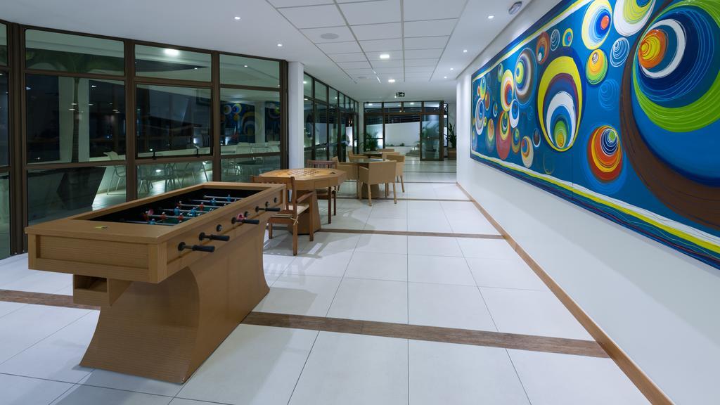 Best Western Premier Maceio Exteriör bild The games room